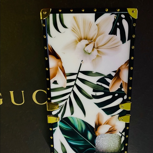 iPhone 11 Pro Max - Picture 4 of 10